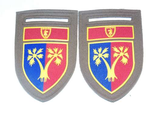 101 WORKSHOPS WITH ARMY BATTLE SCHOOL COMMAND BAR SET ALL PINS
