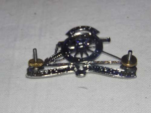 SA ARTILLERY CAP BADGE