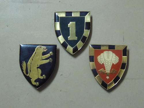 IST INFANTRY BATTALION FLASHERS SET ALL PINS (1SAI) X3 ITEMS