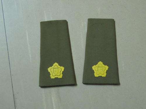 SADF MAJOR SHOULDER RUBBER RANK SET