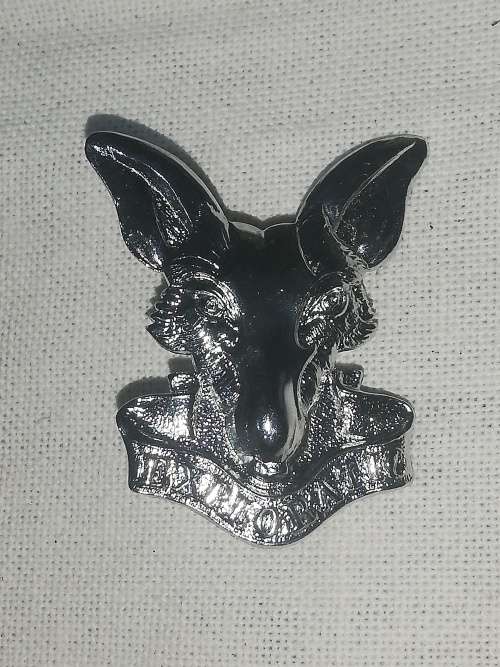 INTELEGENCE CORPS CAP BADGE WITH SCREWS