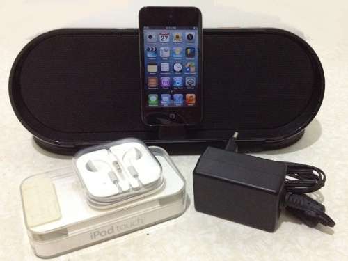 I-Pod touch 8gig with original earphones + Phillips Docking Station Mains & Battery operated