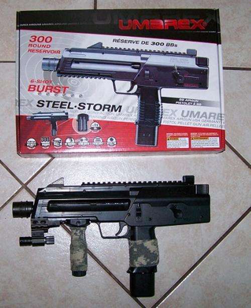 Umarex - Steel Storm with accesories, Store Demo, SPOTLESS