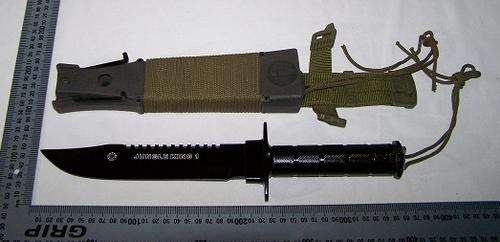 JUNGLE KING BLACK SURVIVAL & HUNTING KNIFE 14.5" HARD SHEATH