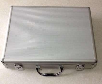 Light Aluminum Lockable Suitcase Size: 38cm x 29cm x 8cm.