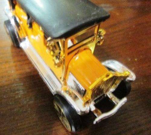 Die Cast Classic Metal Car