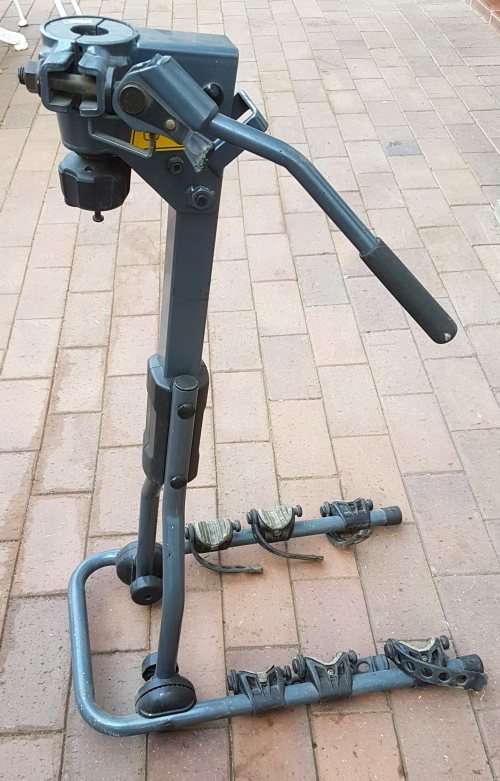 Thule 3 Bike Tow Bar Rack