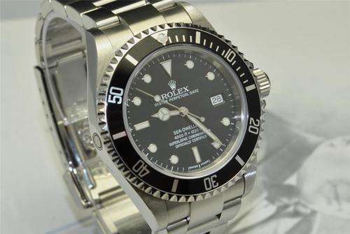Rolex : Sea-Dweller 16600 LIKE NEW DEMO MODEL**CRAZY R1 NO RESERVE**