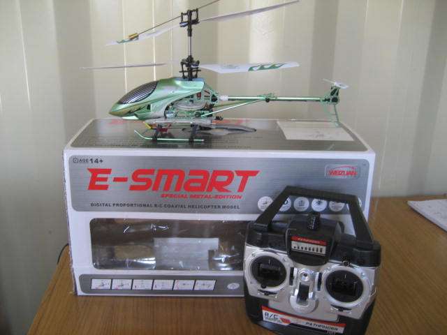 Full 3-CH Metal heli with LIPO battery.