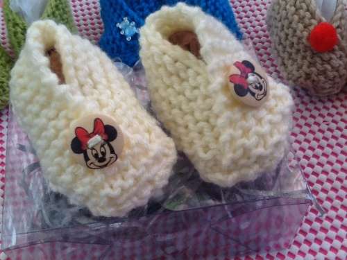 BABY "KIMONO" SLIPPERS - R 29.90 a pair