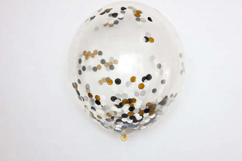 10 x CONFETTI BALLOONS - 30cm Clear Balloon with 100 pieces of 2.5 cm round confetti