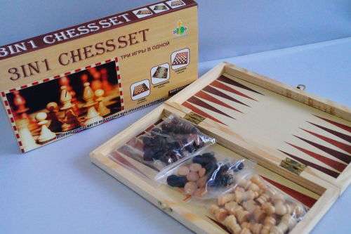 1 X WOODEN 3 In 1 Chess Checkers Backgammon - Wood Pieces
