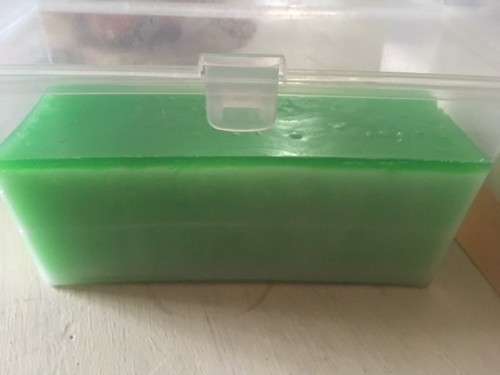 SOAP MAKING SUPPLIES- 1 x SOAP LOAF CONTAINER FOR MAKING A SOAP LOAF.