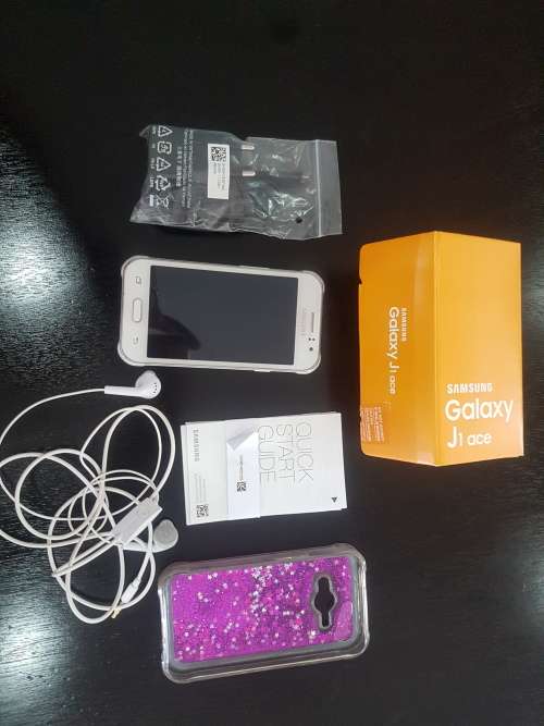 Samsung J1 ACE