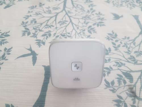 Huawei WS322 Range Extender