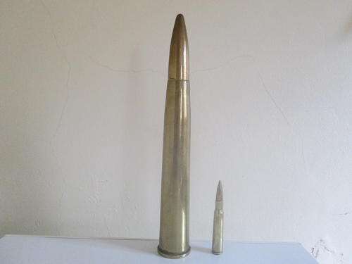 Cannon Shell. 40mm. +- 430 mm Long.(de-activated)