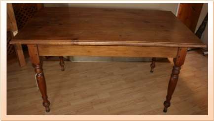 ANTIQUE OREGON TABLE
