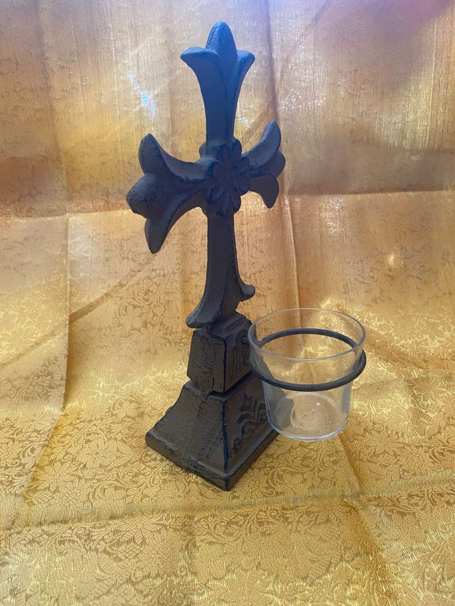 Cast Iron Cross