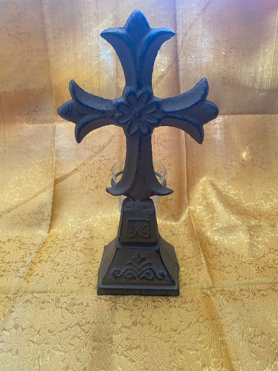 Cast Iron Cross