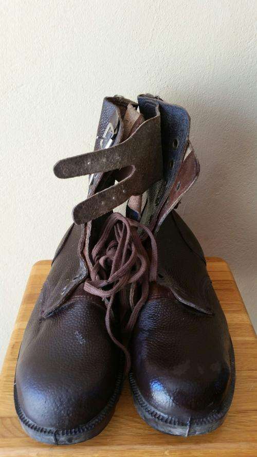 FRAMS HUNTING BOOTS, STEEL TOE BUT VERY COMFORTABLE_BROWN IN COLOR