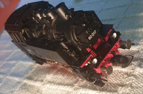 HO scale locomotive