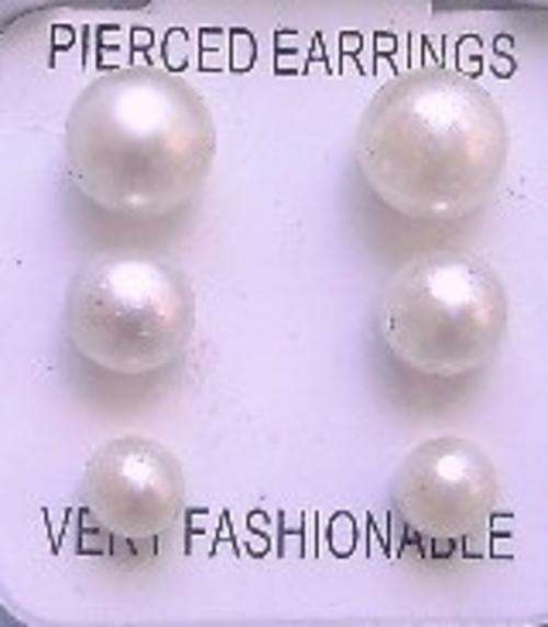 *SET OF 3 PEARL EARINGS*