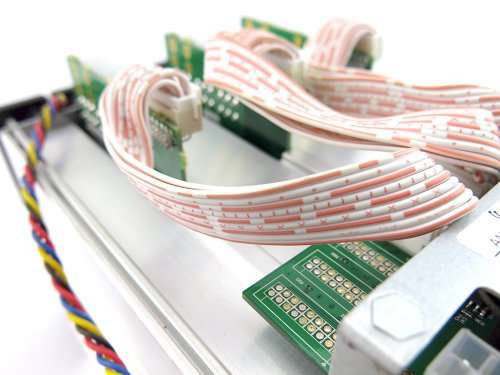 Antminer S7 ~4.73TH/s With 2 Fans @ .25W/GH 28nm ASIC Bitcoin Miner