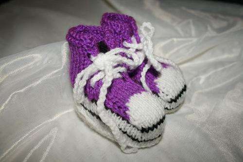 CRAZY SPECIAL!!! Baby Converse Booties - 0 to 6 Months - Purple