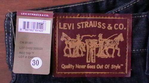 AUTHENTIC LEVI'S 523 JEANS