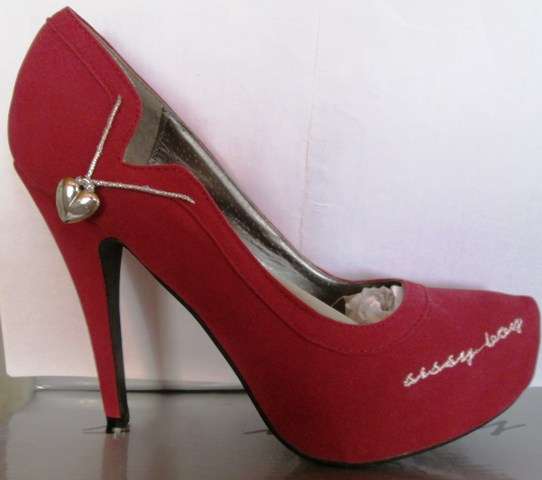 Ladies sissy boy red with heart heel shoes size 5 - FREE POSTAGE IN SOUTH AFRICA