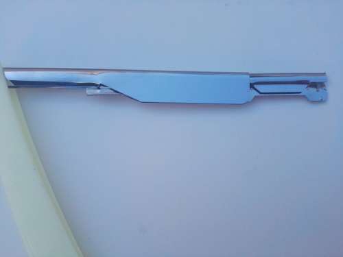 Shavette - Disposable Blade - Traditional Barber Type (Plastic Handle)