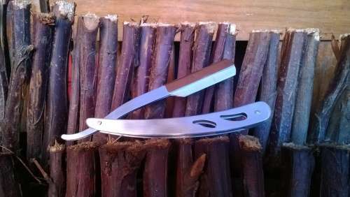 Shavette - Disposable Blade - Traditional Barber Type (Full Stainless Steel)