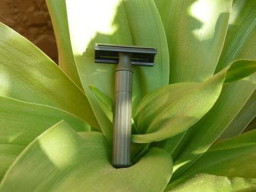 Gillette Fat Handle Tech Vintage - DE=RAILED Double Edge Razor ©CERAKOTE