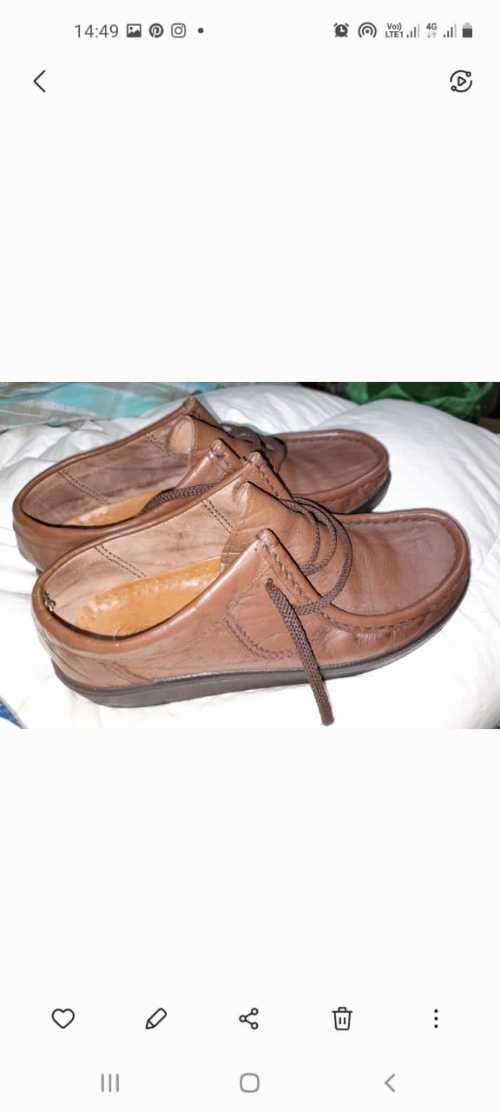 Grasshoppers mens shoes real leather. Bargain.