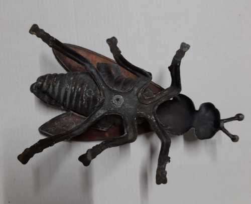 BEAUTIFUL VINTAGE ART DECO BRASS FLY ASHTRAY /TRINKET SET