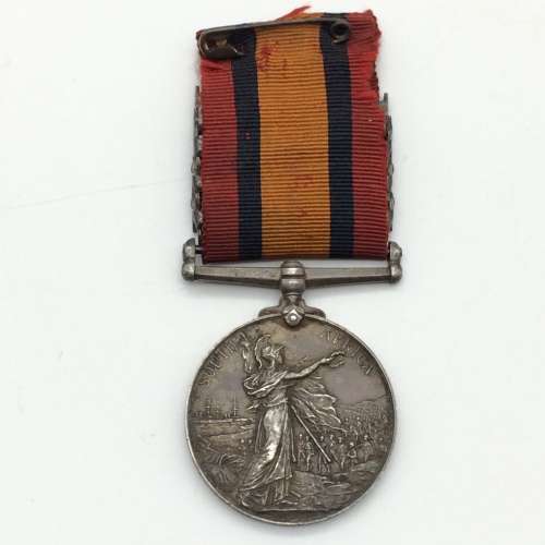 Boer War - Q.S.A. Medal (CC, OFS, TVL, SA01) `Pte. W.T. SHACKLEFORD - VL. CO. Oxfd LI. `
