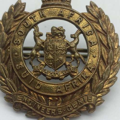 `South African Engineers` Cap Badge (WW2)