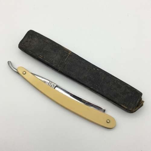 Vintage `Straight Cut-Throat` Razor (Harrisson Bros. and Howson)