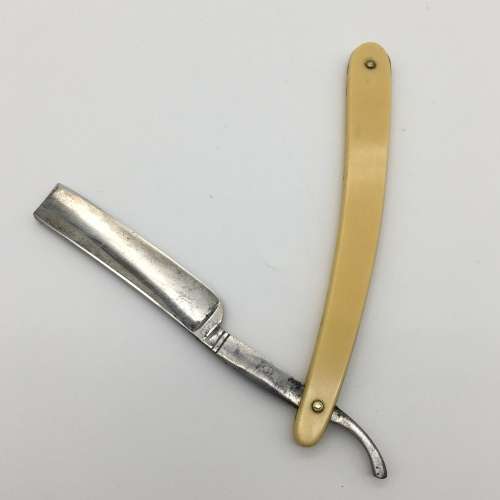 Vintage `Straight Cut-Throat` Razor (Harrisson Bros. and Howson)