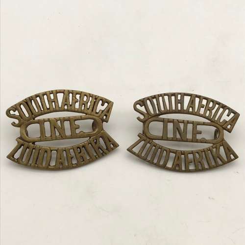 South Africa - WW1 `1st S.A. Infantry Brigade` Pair Shoulder Titles