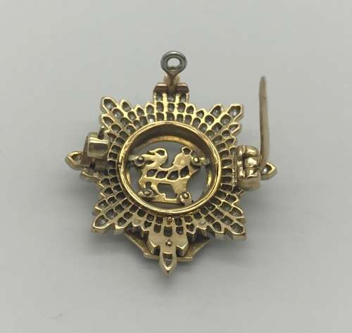 18ct Gold & Diamond (Worcestershire Regiment) Sweetheart Brooch