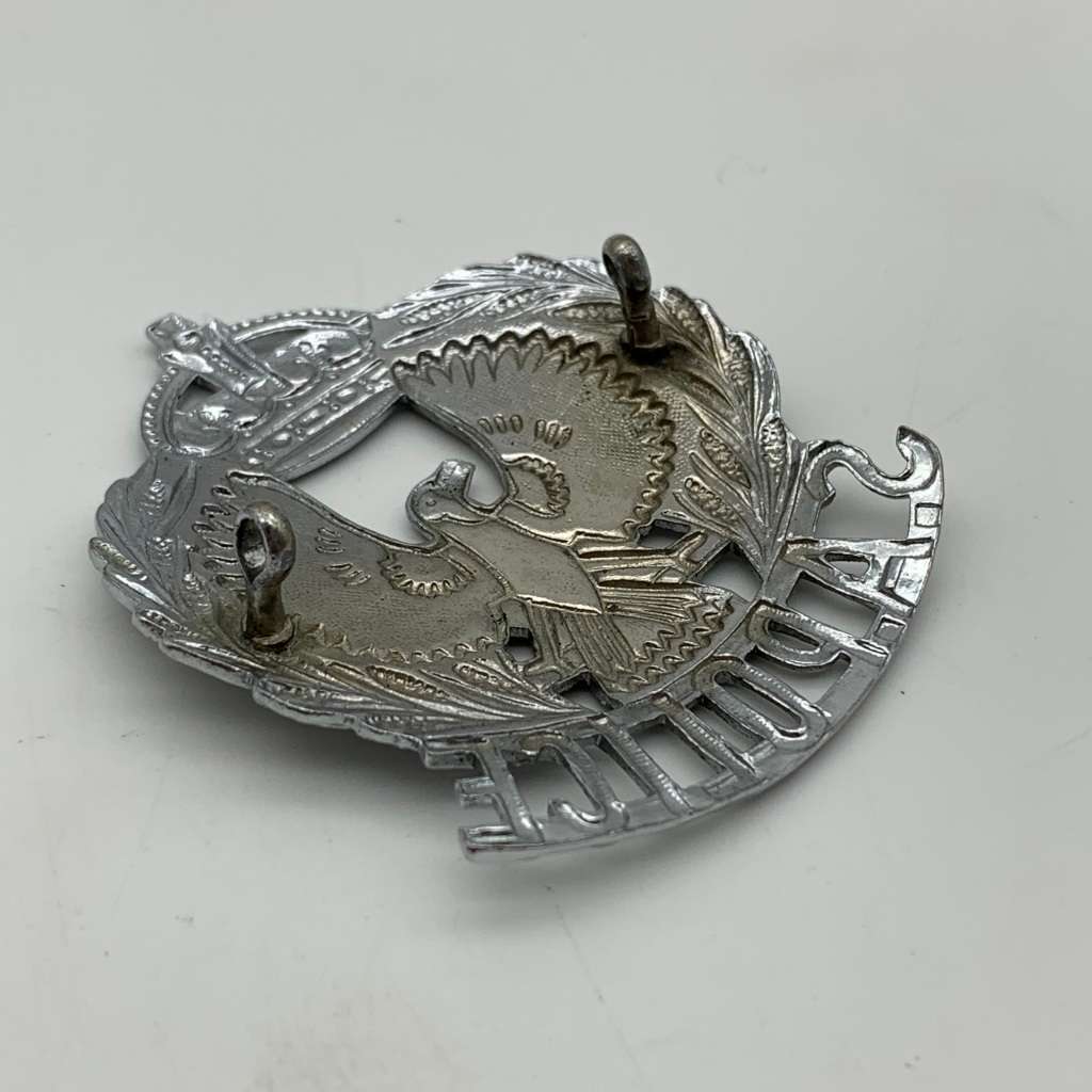 Scarce `South Australia Police` Cap Badge (1950s)