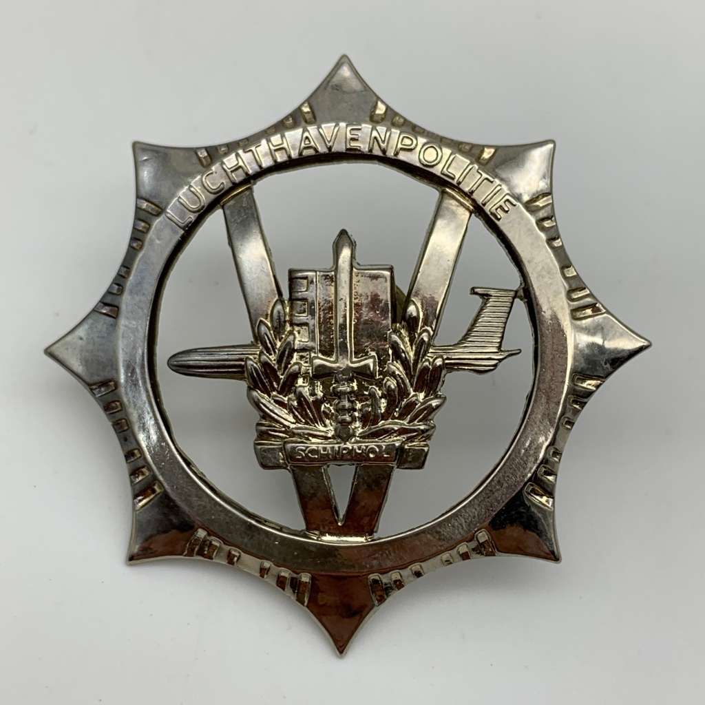 Dutch Airport `Luchthaven Polite` Police Cap Badge