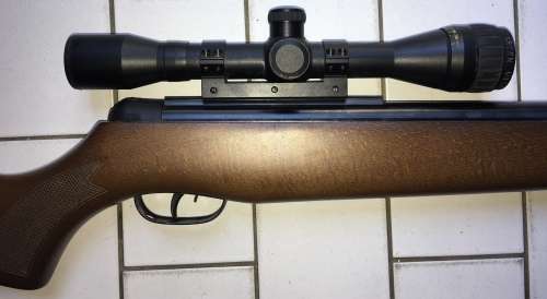 GAMO 9 HUNTER 440 Cal 4.5 Air Rifle