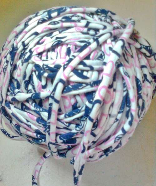 T-SHIRT YARN - 2 ROLLS FOR R1