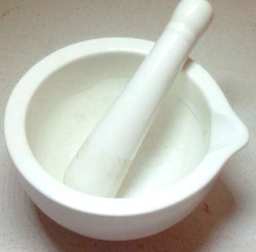 MAXWELL & WILLIAMS DESIGNER MORTAR & PESTLE