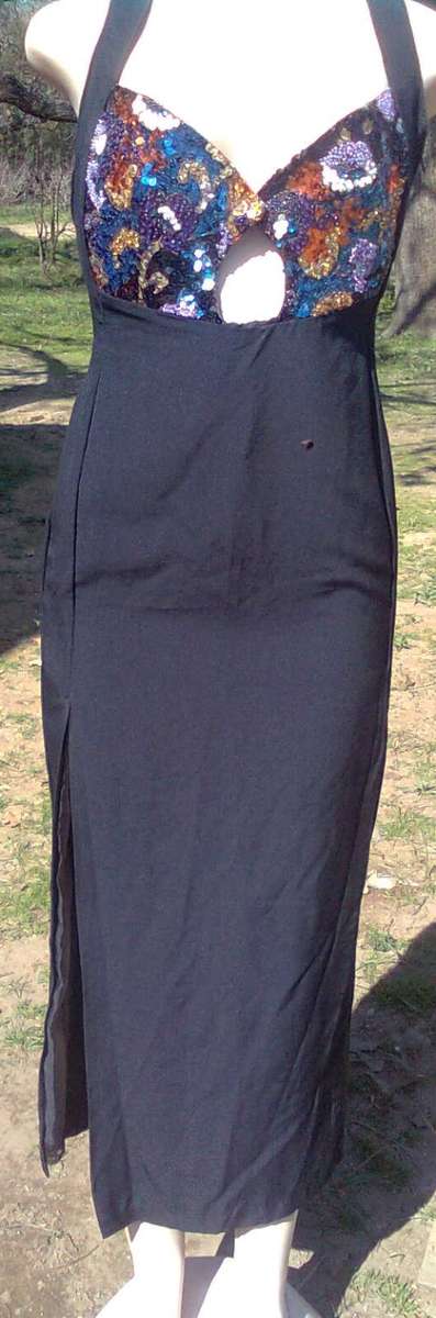 BEAUTIFUL EVENING DRESS - SIZE: 8