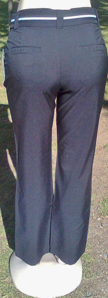 NEW RöHNISCH LADIES PANTS - SIZE: SMALL (10) VALUED AT R599