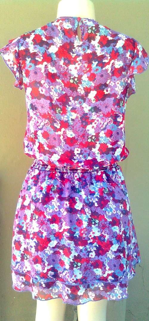 PRETTY SUMMER DRESS - SIZE: 12