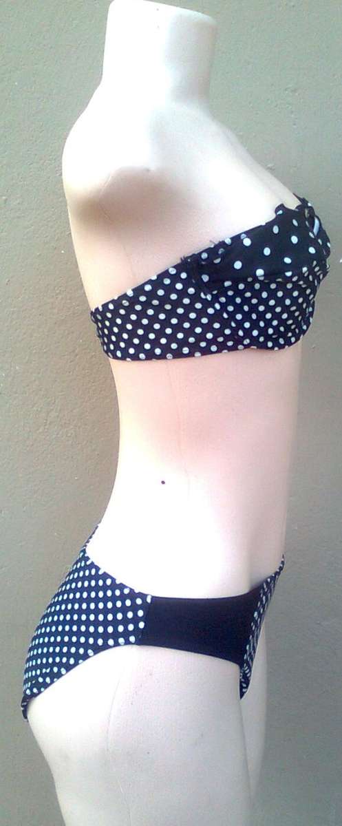 2 BIKINIS FOR R1 - SIZE: 12/14